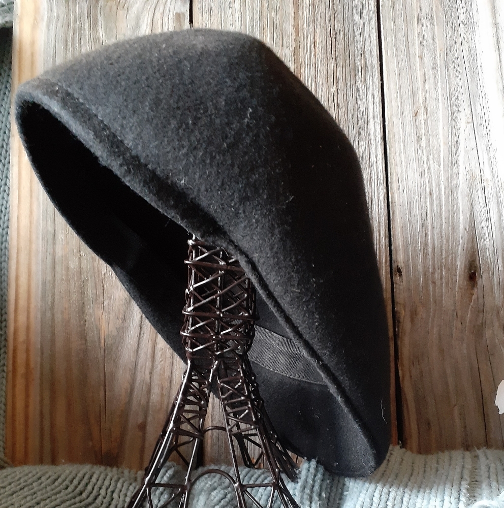 Vintage Inspired Wool Flat Hat